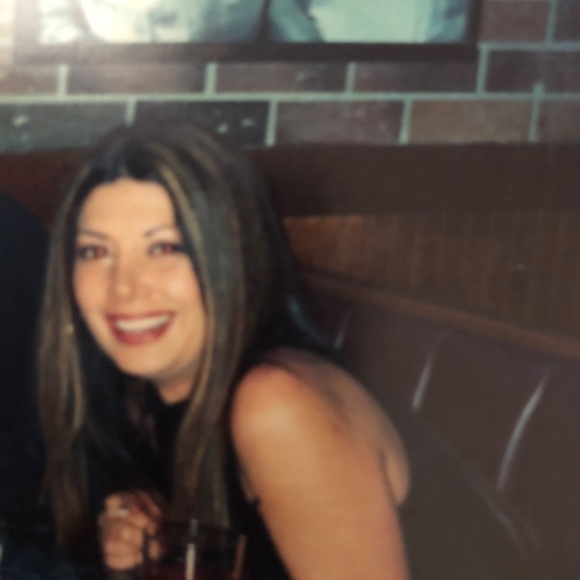 Meet your Posher, Marina - Picture 2 of 3